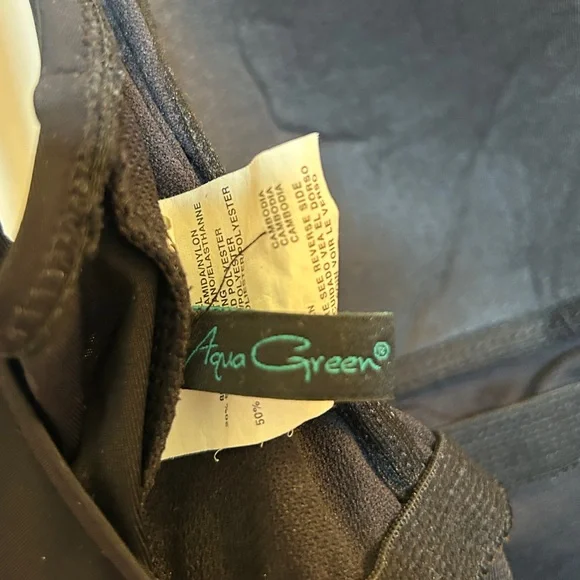 Aqua Green Women’s Zipper Front Black One-Piece Swimsuit Size: XL - Picture 6 of 7